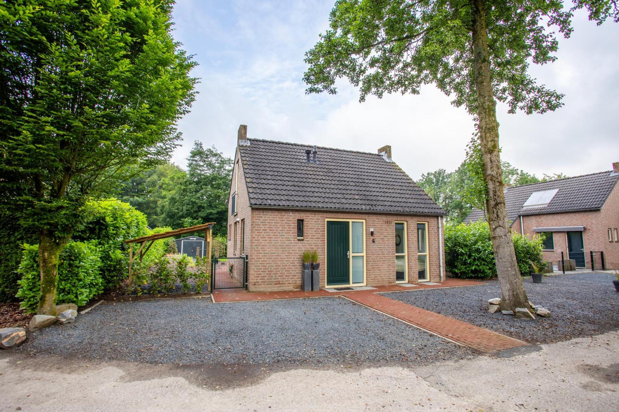 Evergreen Wellness Met Sauna & Hottub Ewijk Exterior foto